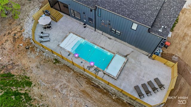 8775 Falls Hollow Road, Rogers, AR 72756