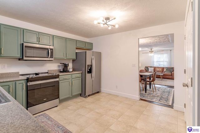 824 N Main Street, Elizabethtown, KY 42701