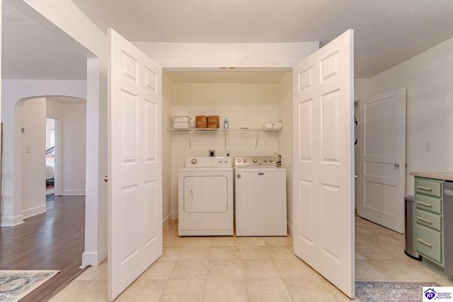 824 N Main Street, Elizabethtown, KY 42701