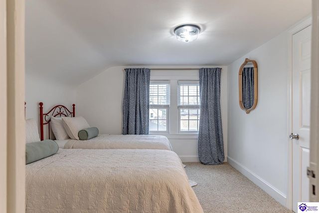 824 N Main Street, Elizabethtown, KY 42701