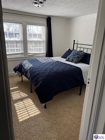 824 N Main Street, Elizabethtown, KY 42701