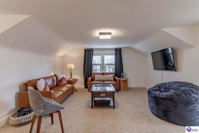 824 N Main Street, Elizabethtown, KY 42701
