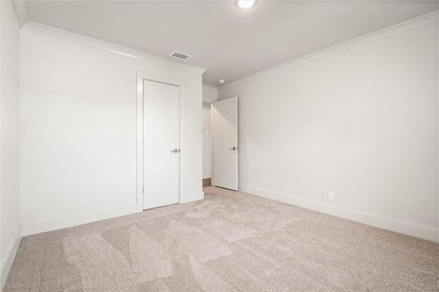 3655 Old Shell Road 722, Mobile, AL 36608