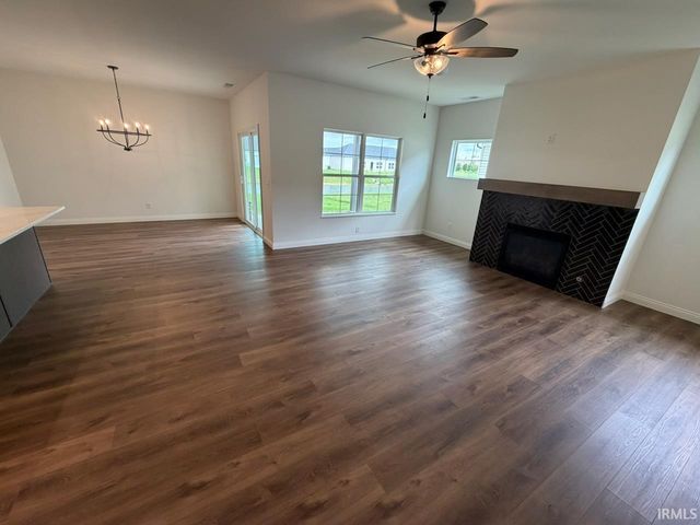 1646 Venture Drive, Evansville, IN 47711