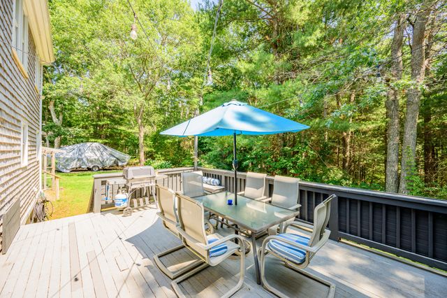 3 Sleepy Hollow Lane, Sandwich, MA 02563