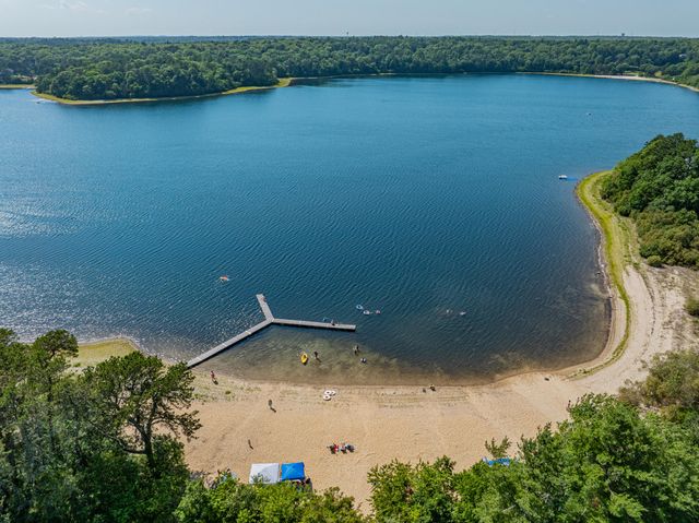 3 Sleepy Hollow Lane, Sandwich, MA 02563