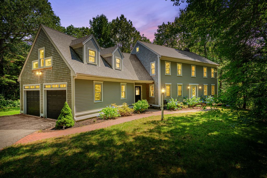 3 Sleepy Hollow Lane, Sandwich, MA 02563