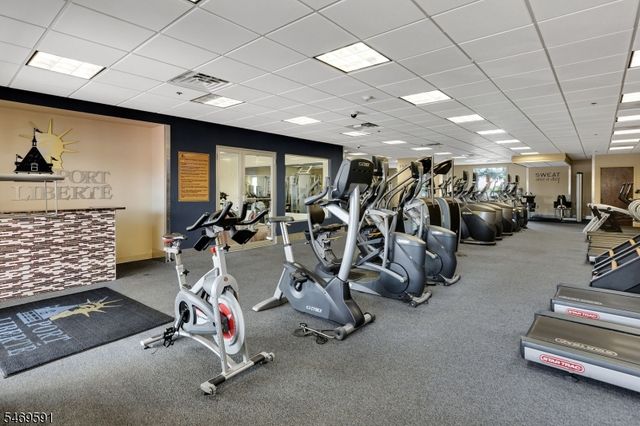 206 Shearwater Ct Unit 51 51, Jersey City, NJ 07305