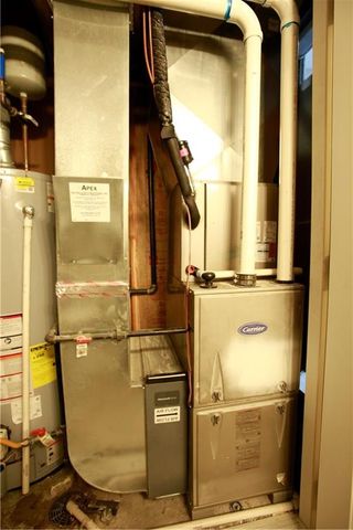 709 Hollis Avenue, Belton, MO 64012