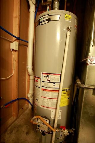 709 Hollis Avenue, Belton, MO 64012