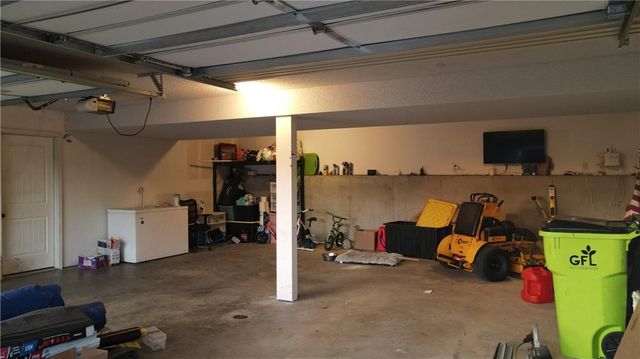 709 Hollis Avenue, Belton, MO 64012