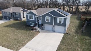 709 Hollis Avenue, Belton, MO 64012