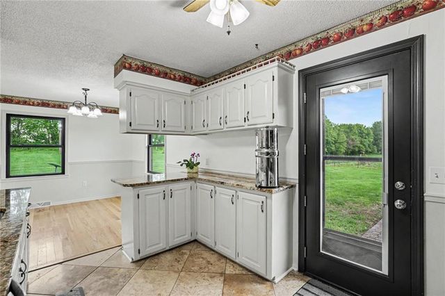 300 E Casey Road, Lone Jack, MO 64070