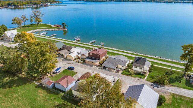 13252 W Bank Drive NE, Millersport, OH 43046