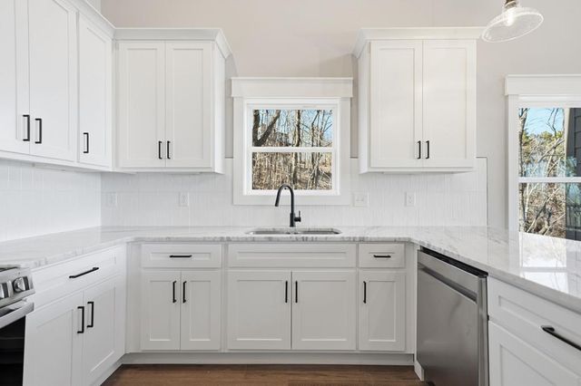 1176 NE Jewel Court, Ranger, GA 30734