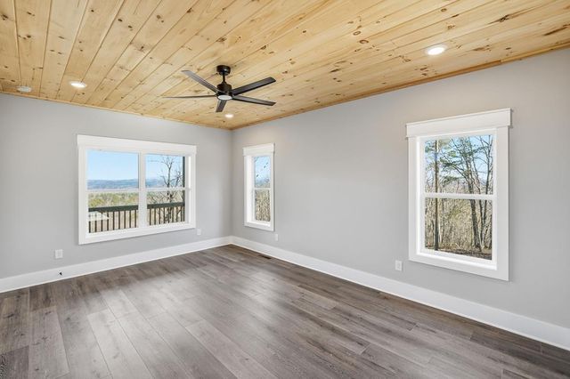 1176 NE Jewel Court, Ranger, GA 30734