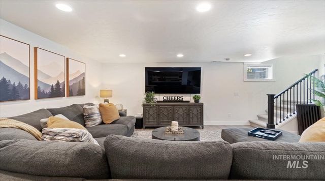 2171 W Valli Hi Road, Eagle, ID 83616