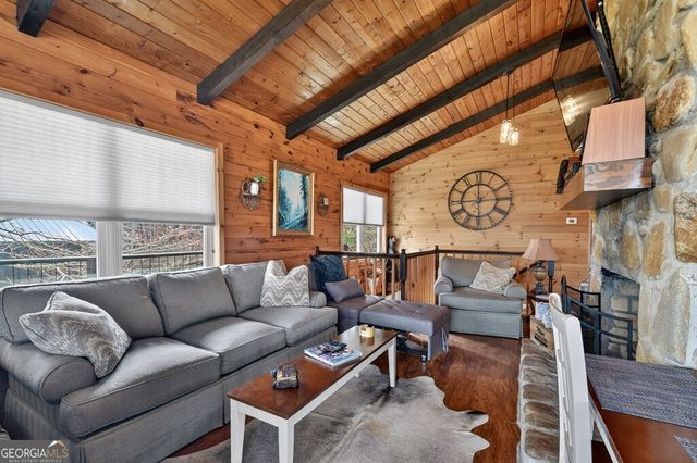 756 Mining Gap Conn, Young Harris, GA 30582