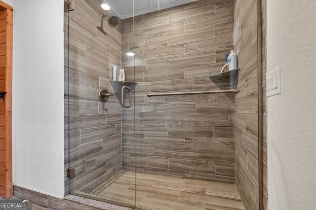 756 Mining Gap Conn, Young Harris, GA 30582