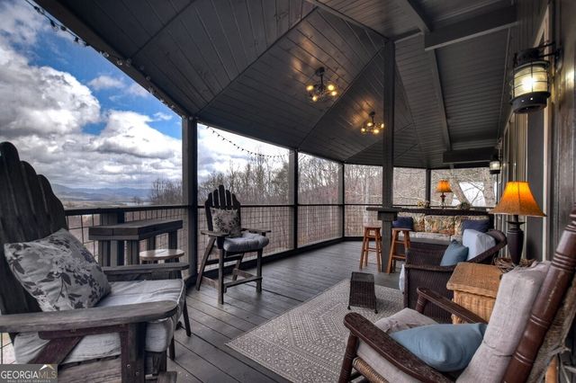 756 Mining Gap Conn, Young Harris, GA 30582