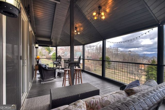 756 Mining Gap Conn, Young Harris, GA 30582