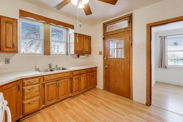 3332 S 59th Avenue, Cicero, IL 60804