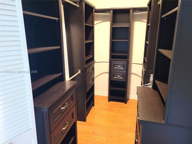 5823 Plum Harbor Cir, Tamarac, FL 33321