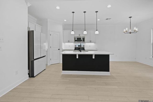 9239 Asoka Ave, Baton Rouge, LA 70810