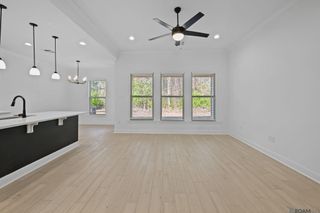 9239 Asoka Ave, Baton Rouge, LA 70810