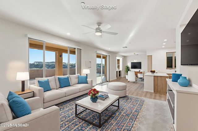 1032 E Cave Canyon Place, Green Valley, AZ 85614