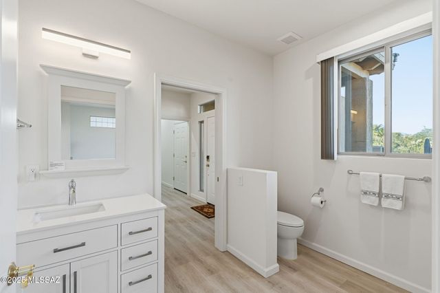 1032 E Cave Canyon Place, Green Valley, AZ 85614