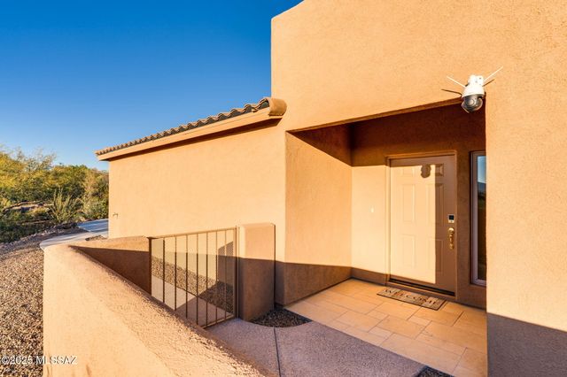 1032 E Cave Canyon Place, Green Valley, AZ 85614