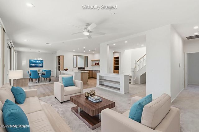 1032 E Cave Canyon Place, Green Valley, AZ 85614