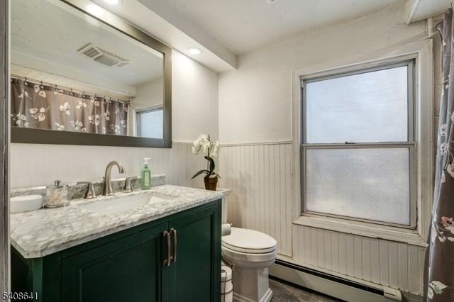 20 Alpine Rd, Montville Twp., NJ 07082