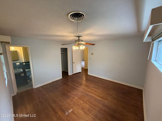 1726 Winchester Street, Jackson, MS 39211