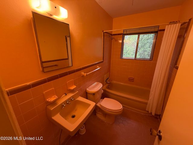 1726 Winchester Street, Jackson, MS 39211