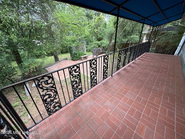 1726 Winchester Street, Jackson, MS 39211