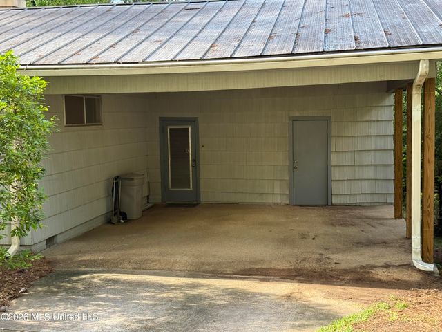 1726 Winchester Street, Jackson, MS 39211
