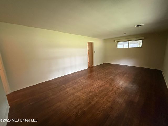1726 Winchester Street, Jackson, MS 39211