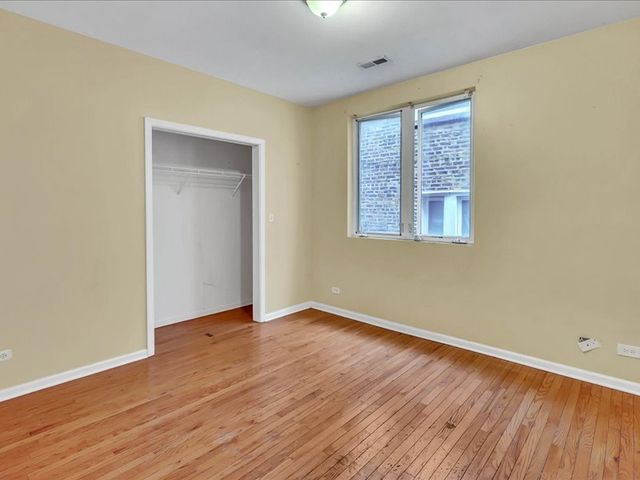 3518 W Lexington Street, Chicago, IL 60624