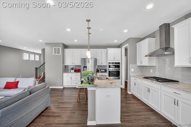 2887 Dillon Drive, Ann Arbor, MI 48105