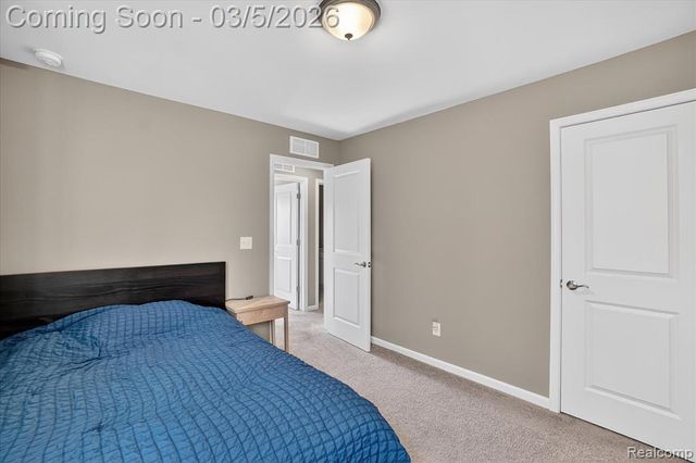 2887 Dillon Drive, Ann Arbor, MI 48105