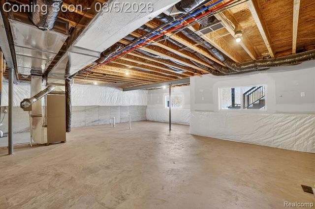 2887 Dillon Drive, Ann Arbor, MI 48105