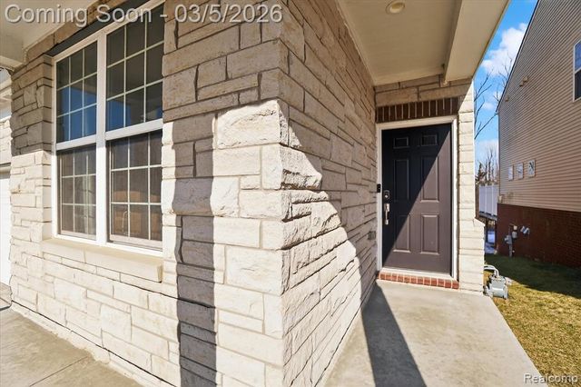 2887 Dillon Drive, Ann Arbor, MI 48105