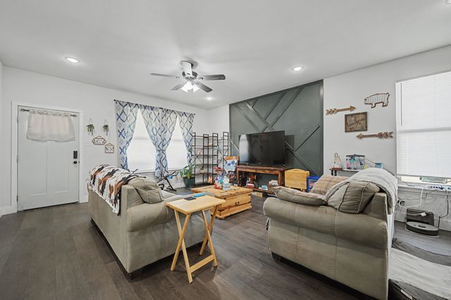 223 Harris Boulevard, Malakoff, TX 75148