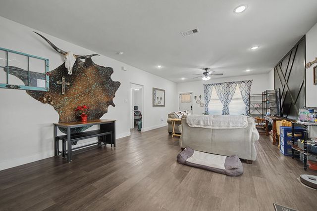 223 Harris Boulevard, Malakoff, TX 75148