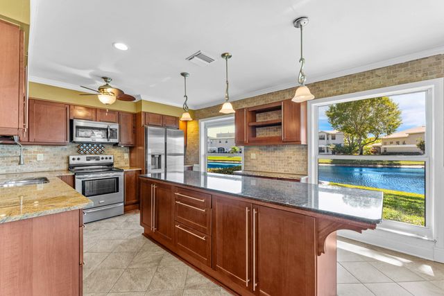 9118 Boca Gardens Parkway F, Boca Raton, FL 33496