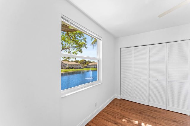 9118 Boca Gardens Parkway F, Boca Raton, FL 33496