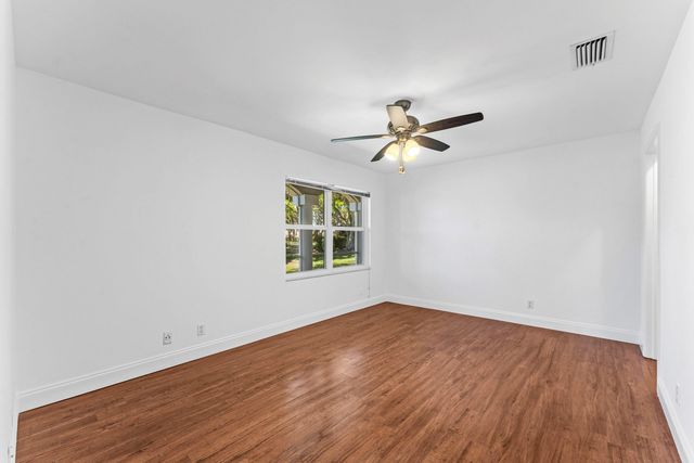 9118 Boca Gardens Parkway F, Boca Raton, FL 33496