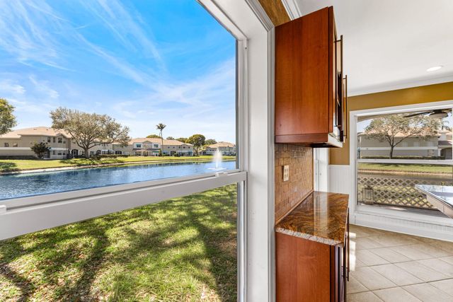 9118 Boca Gardens Parkway F, Boca Raton, FL 33496